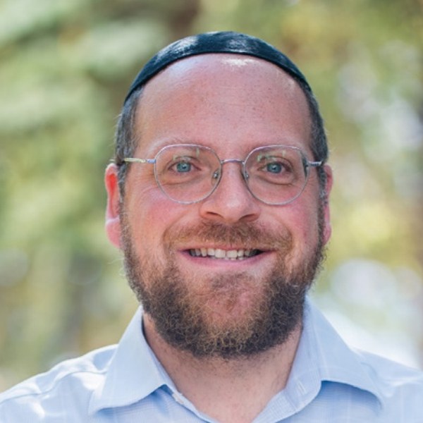 Rav Tzvi Wohlgelernter